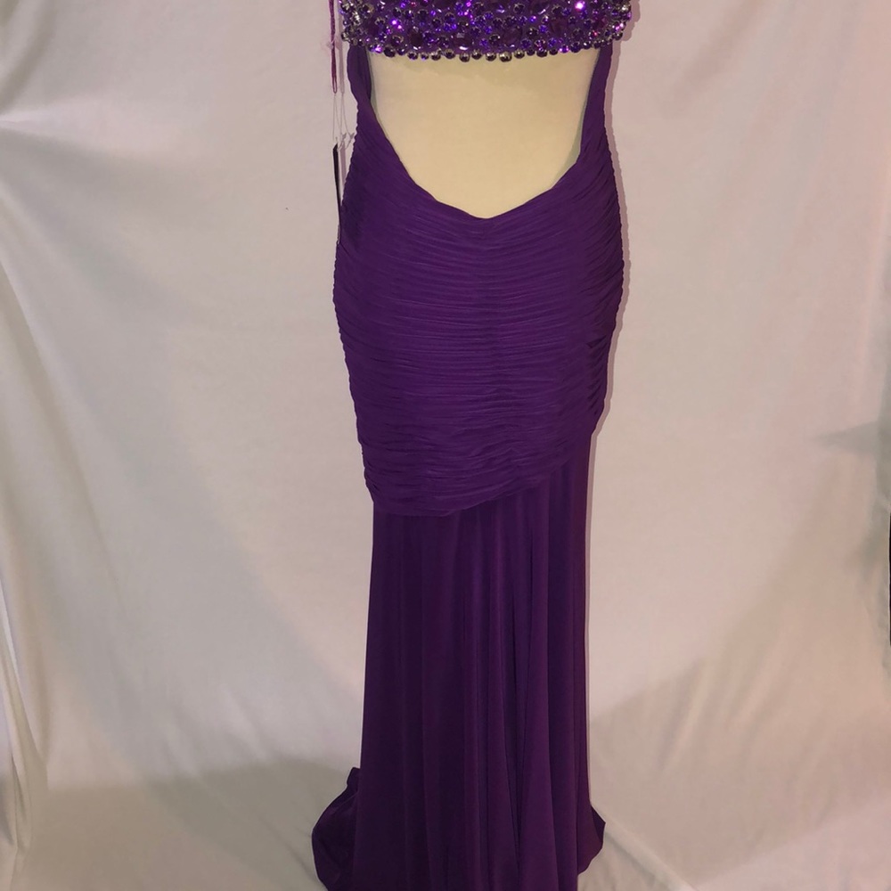 NWT! Jovani Prom/Pageant Gown - Picture 7 of 8